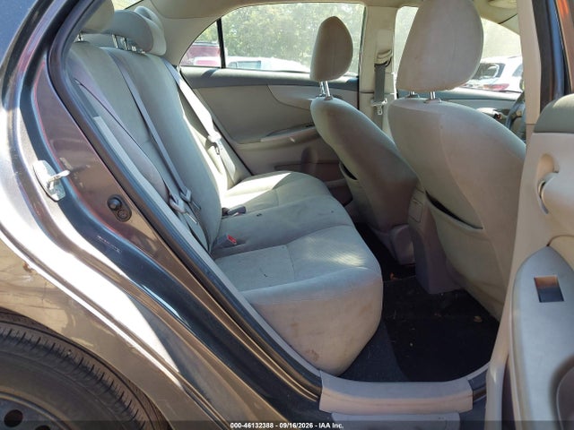 46132388 :رقم المزاد ، 2T1BU4EE3AC281081 vin ، 2010 Toyota Corolla Le مزاد بيع