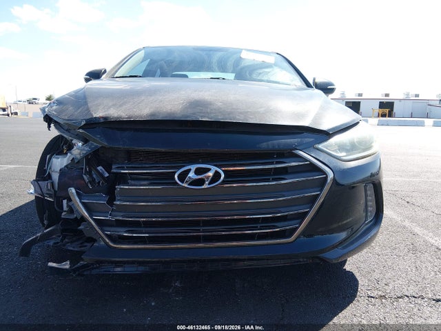 2017 Hyundai Elantra Limited მანქანა იყიდება აუქციონზე, vin: 5NPD84LF5HH004142, აუქციონის ნომერი: 46132465