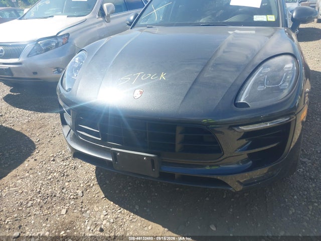 Auction sale of the 2017 Porsche Macan Gts, vin: WP1AG2A56HLB53562, lot number: 46132480
