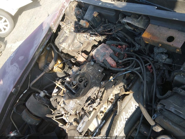 1981 Chevrolet Corvette მანქანა იყიდება აუქციონზე, vin: 1G1AY8764B5101837, აუქციონის ნომერი: 46132544