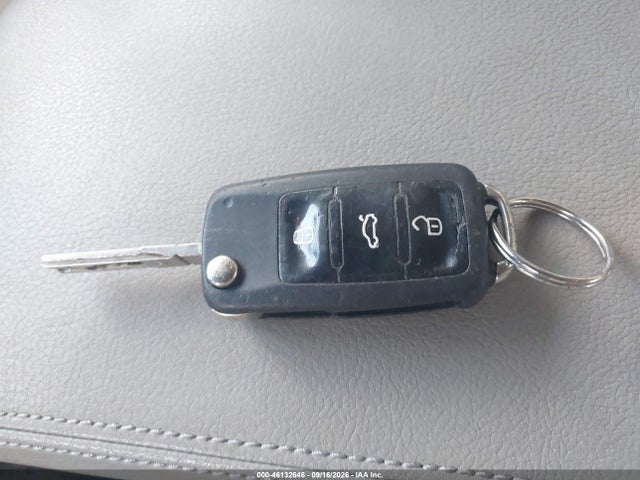 46132646 :رقم المزاد ، 1VWAS7A38GC053616 vin ، 2016 Volkswagen Passat 1.8t S مزاد بيع
