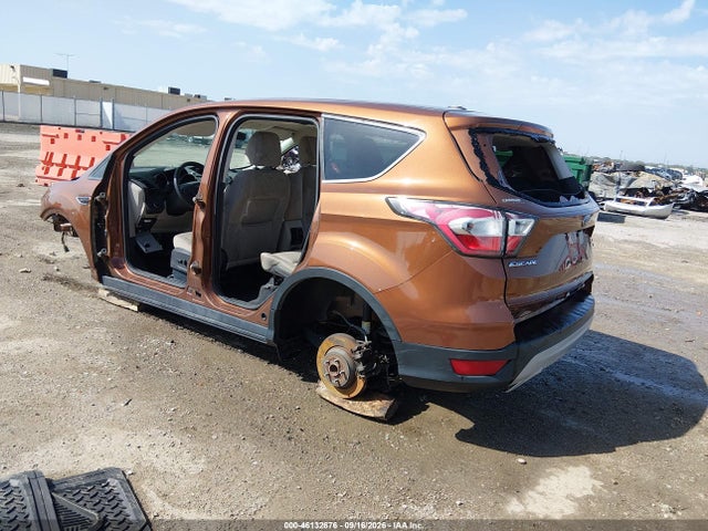 Ford ESCAPE SE 2017 1FMCU0GD3HUA54144 Image 3