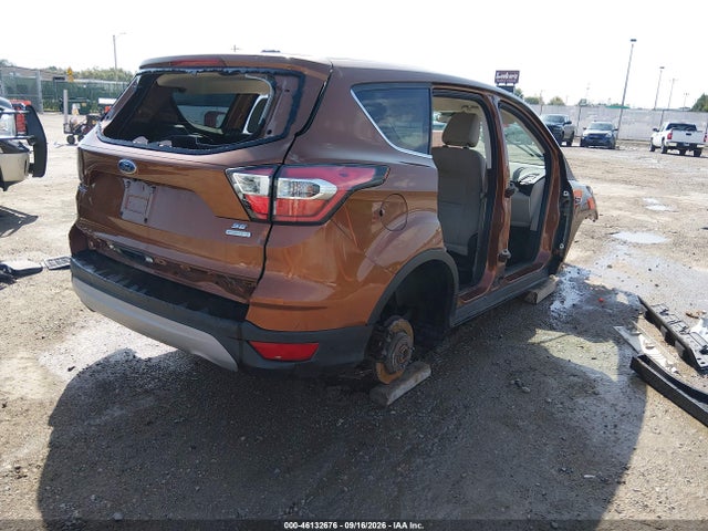 Ford ESCAPE SE 2017 1FMCU0GD3HUA54144 Image 4
