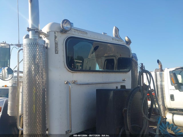 Продажа на аукционе авто 2001 Peterbilt 379, vin: 1XP5DB9X91D563482, номер лота: 46132694
