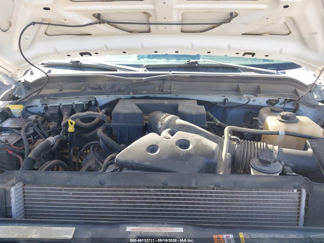 46132711 :رقم المزاد ، 1FDRF3G62BEA31947 vin ، 2011 Ford F-350 Chassis Xl مزاد بيع