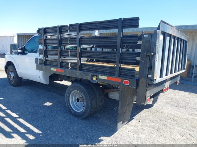 46132711 :رقم المزاد ، 1FDRF3G62BEA31947 vin ، 2011 Ford F-350 Chassis Xl مزاد بيع