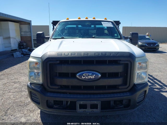 46132711 :رقم المزاد ، 1FDRF3G62BEA31947 vin ، 2011 Ford F-350 Chassis Xl مزاد بيع