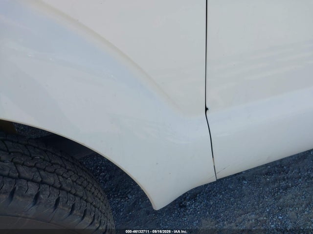 46132711 :رقم المزاد ، 1FDRF3G62BEA31947 vin ، 2011 Ford F-350 Chassis Xl مزاد بيع