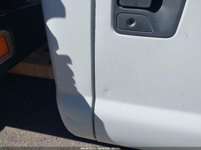 46132711 :رقم المزاد ، 1FDRF3G62BEA31947 vin ، 2011 Ford F-350 Chassis Xl مزاد بيع