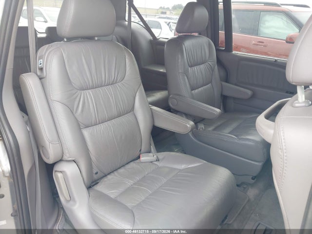46132715 :رقم المزاد ، 5FNRL38628B084747 vin ، 2008 Honda Odyssey Ex-l مزاد بيع
