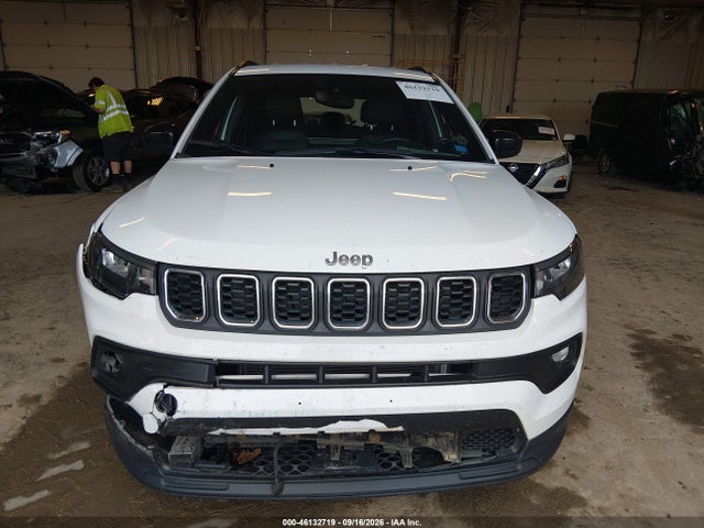 2024 Jeep Compass Latitude 4x4 მანქანა იყიდება აუქციონზე, vin: 3C4NJDBN1RT118416, აუქციონის ნომერი: 46132719