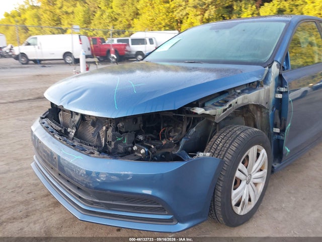 46132723 :رقم المزاد ، 3VW167AJ0HM386704 vin ، 2017 Volkswagen Jetta 1.4t S مزاد بيع