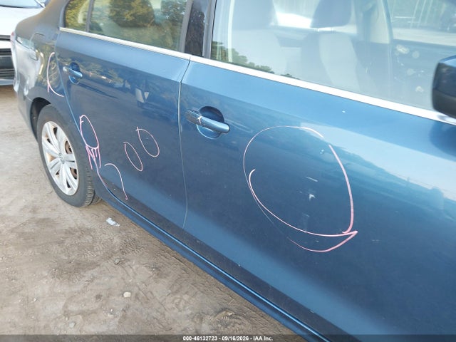 46132723 :رقم المزاد ، 3VW167AJ0HM386704 vin ، 2017 Volkswagen Jetta 1.4t S مزاد بيع