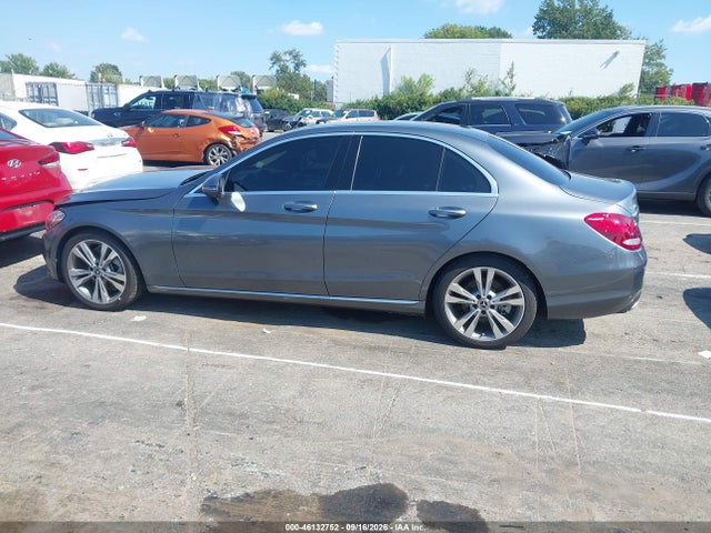 Продажа на аукционе авто 2018 Mercedes-benz C 300, vin: 55SWF4JB6JU278810, номер лота: 46132752