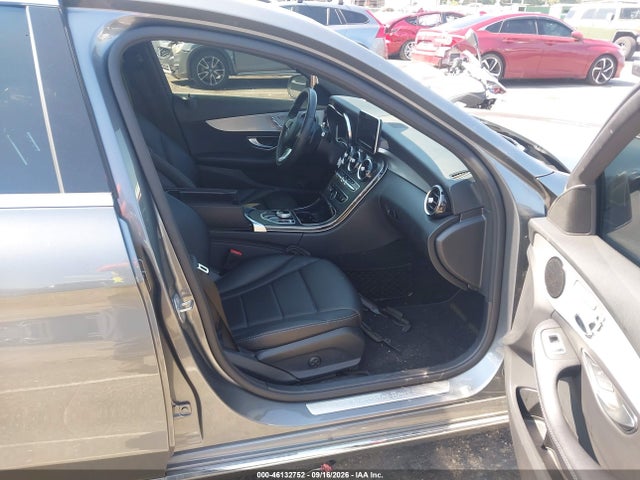 Продажа на аукционе авто 2018 Mercedes-benz C 300, vin: 55SWF4JB6JU278810, номер лота: 46132752