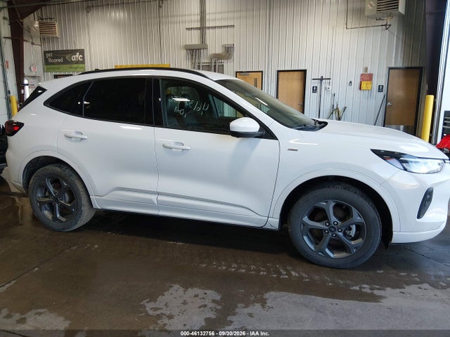 1FMCU9NA0PUA32386 Ford Escape St-line Select