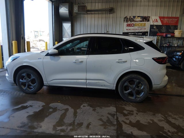 1FMCU9NA0PUA32386 Ford Escape St-line Select
