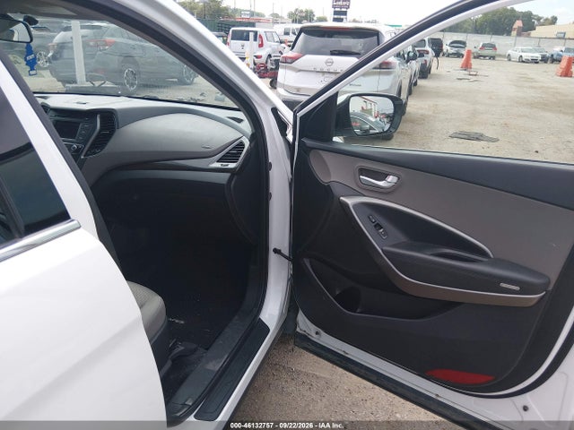 5NMZT3LBXJH078140 Hyundai Santa Fe Sport 2.4l