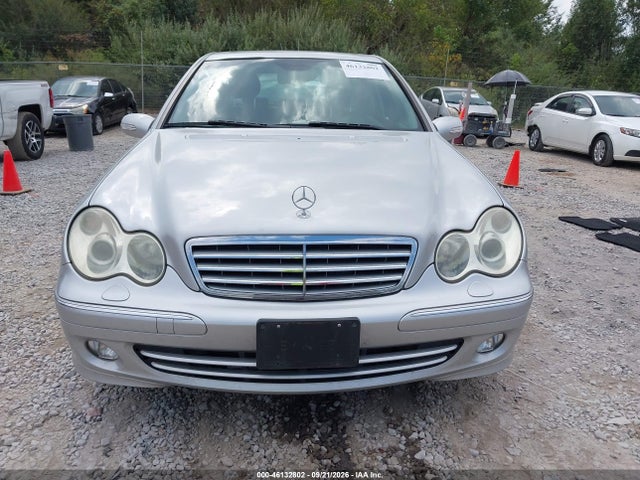 Продажа на аукционе авто 2005 Mercedes-benz C 320 Luxury 4matic, vin: WDBRF84JX5F637889, номер лота: 46132802