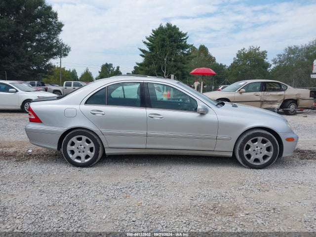 Продажа на аукционе авто 2005 Mercedes-benz C 320 Luxury 4matic, vin: WDBRF84JX5F637889, номер лота: 46132802