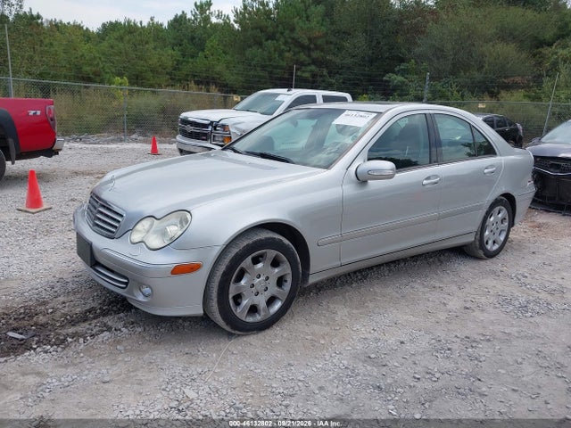 Продажа на аукционе авто 2005 Mercedes-benz C 320 Luxury 4matic, vin: WDBRF84JX5F637889, номер лота: 46132802