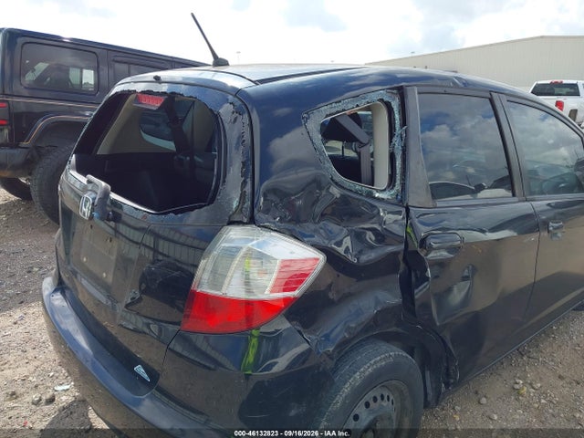 Продаж на аукціоні авто 2013 Honda Fit, vin: JHMGE8H33DC067305, номер лоту: 46132823