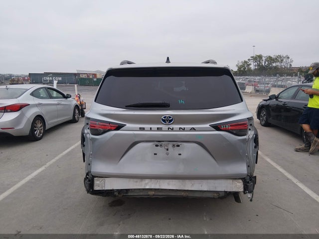 Toyota SIENNA LE 2021 5TDKRKEC1MS005952 Image 16
