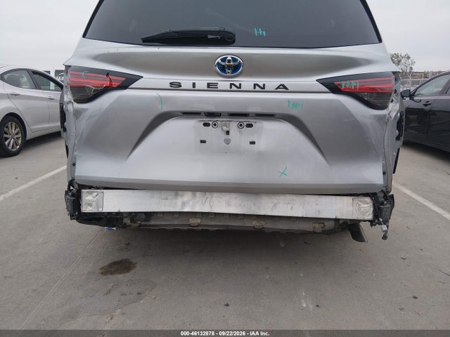 Toyota SIENNA LE 2021 5TDKRKEC1MS005952 Image 6