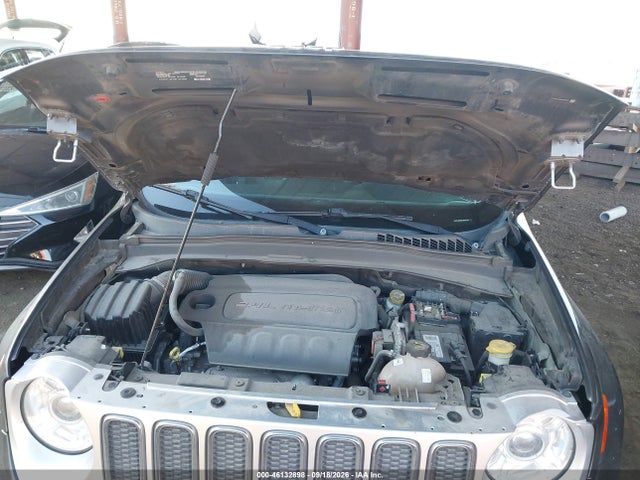 46132898 :رقم المزاد ، ZACCJADBXJPG92291 vin ، 2018 Jeep Renegade Limited Fwd مزاد بيع