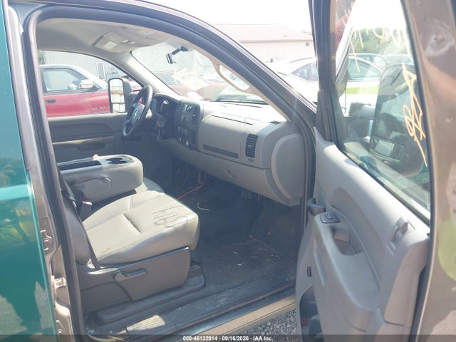 46132914 :رقم المزاد ، 3GCPCPEA1BG298914 vin ، 2011 Chevrolet Silverado 1500 Work Truck مزاد بيع