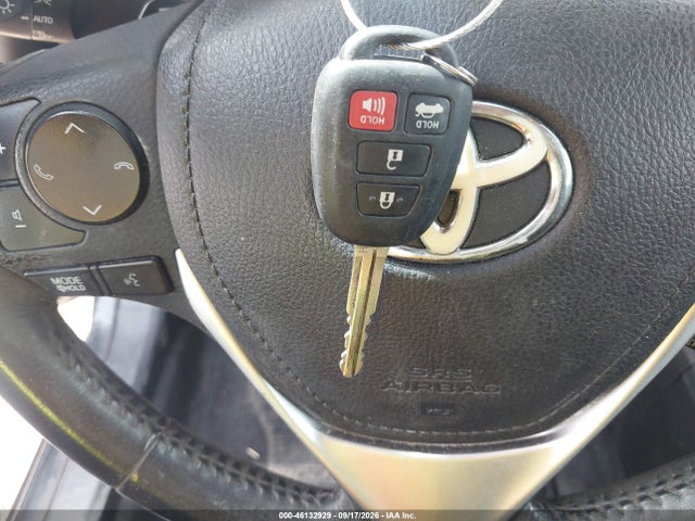 Продаж на аукціоні авто 2017 Toyota Corolla Se, vin: 5YFBURHE4HP575933, номер лоту: 46132929
