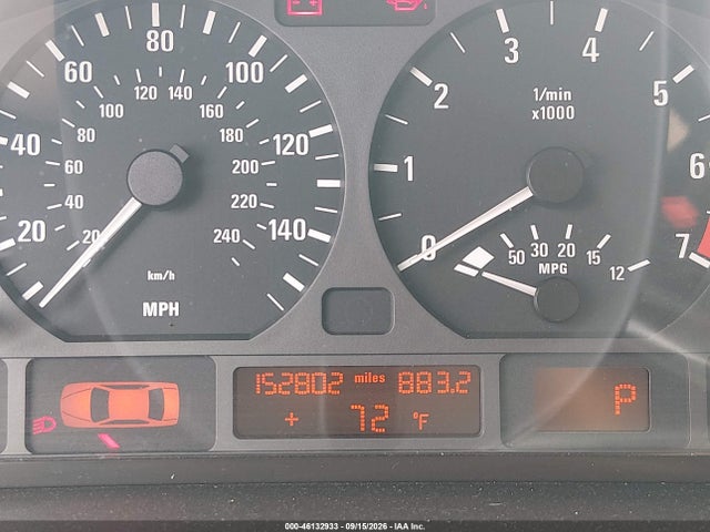 2005 Bmw 325i მანქანა იყიდება აუქციონზე, vin: WBAEV33405KX10158, აუქციონის ნომერი: 46132933
