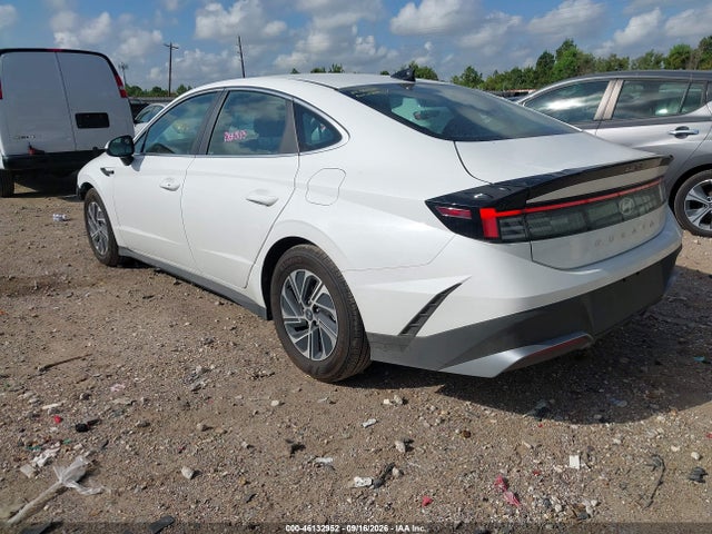 2026 Hyundai Sonata Hybrid Blue მანქანა იყიდება აუქციონზე, vin: KMHL24JJ6TA147973, აუქციონის ნომერი: 46132952