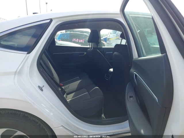 2026 Hyundai Sonata Hybrid Blue მანქანა იყიდება აუქციონზე, vin: KMHL24JJ6TA147973, აუქციონის ნომერი: 46132952