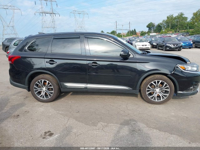 Продажа на аукционе авто 2017 Mitsubishi Outlander Se/sel, vin: JA4AZ3A37HZ012457, номер лота: 46132997