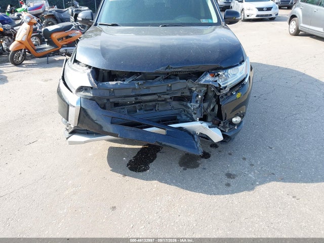 Продажа на аукционе авто 2017 Mitsubishi Outlander Se/sel, vin: JA4AZ3A37HZ012457, номер лота: 46132997