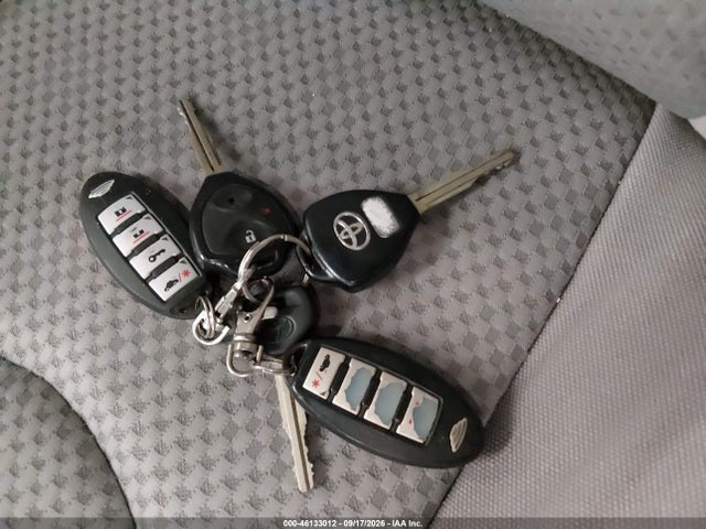 46133012 :رقم المزاد ، JTMBK33V265005238 vin ، 2006 Toyota Rav4 Base V6 مزاد بيع