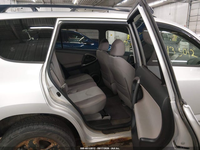 46133012 :رقم المزاد ، JTMBK33V265005238 vin ، 2006 Toyota Rav4 Base V6 مزاد بيع