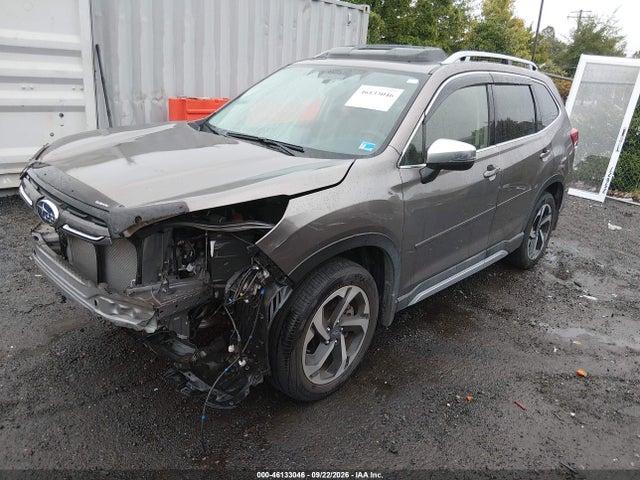 2024 Subaru Forester Touring მანქანა იყიდება აუქციონზე, vin: JF2SKAMC0RH417910, აუქციონის ნომერი: 46133046