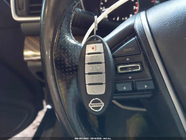 46133052 :رقم المزاد ، 1N4AA6AP1GC413043 vin ، 2016 Nissan Maxima 3.5 Platinum مزاد بيع