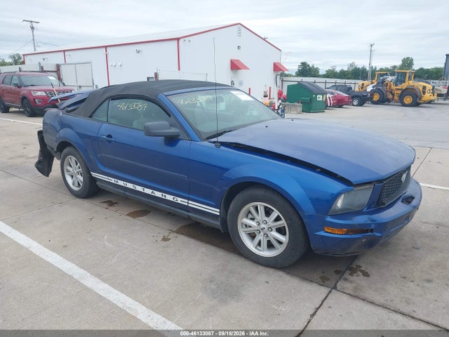 2006 Ford Mustang V6 მანქანა იყიდება აუქციონზე, vin: 1ZVFT84N565235301, აუქციონის ნომერი: 46133087