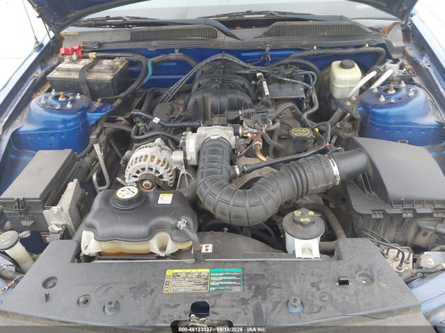 2006 Ford Mustang V6 მანქანა იყიდება აუქციონზე, vin: 1ZVFT84N565235301, აუქციონის ნომერი: 46133087