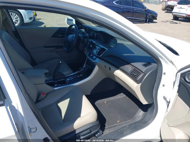 46133101 :رقم المزاد ، 1HGCR2F81EA242858 vin ، 2014 Honda Accord Ex-l مزاد بيع