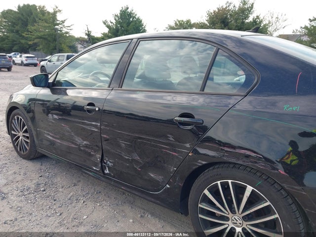 Aukcja sprzedaży 2015 Volkswagen Jetta 1.8t Sport, vin: 3VWD17AJXFM226709, numer aukcji: 46133112