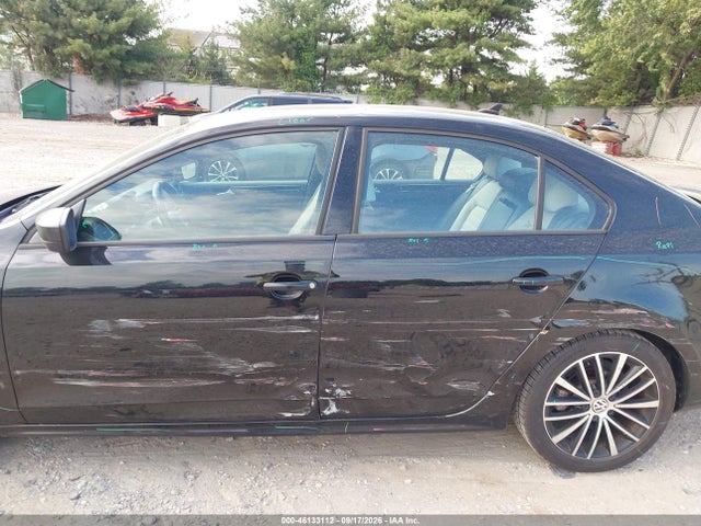 Aukcja sprzedaży 2015 Volkswagen Jetta 1.8t Sport, vin: 3VWD17AJXFM226709, numer aukcji: 46133112