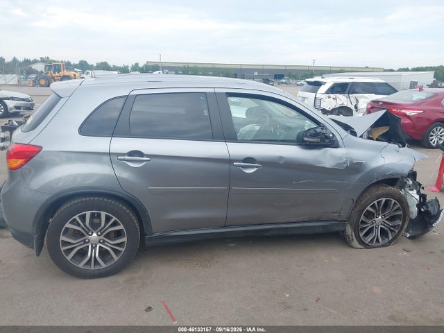 46133157 :رقم المزاد ، JA4AR3AUXHZ000425 vin ، 2017 Mitsubishi Outlander Sport 2.0 Le مزاد بيع