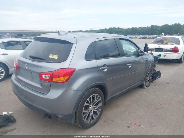 46133157 :رقم المزاد ، JA4AR3AUXHZ000425 vin ، 2017 Mitsubishi Outlander Sport 2.0 Le مزاد بيع