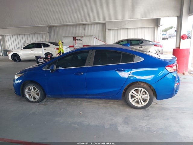 Aukcja sprzedaży 2018 Chevrolet Cruze Lt Auto, vin: 1G1BE5SM0J7221381, numer aukcji: 46133176