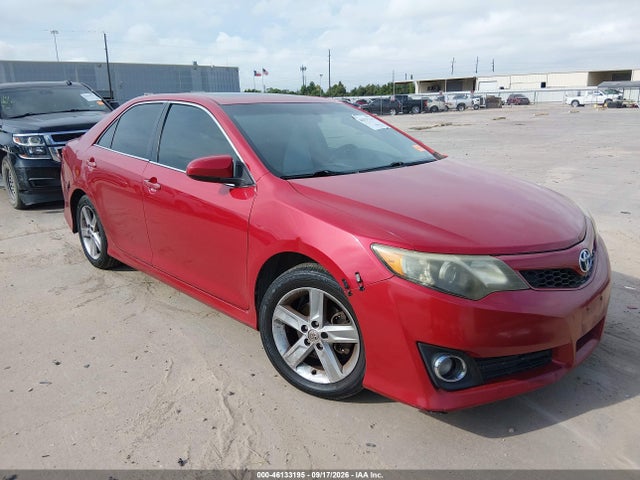 Aukcja sprzedaży 2014 Toyota Camry Se, vin: 4T1BF1FK5EU726924, numer aukcji: 46133195