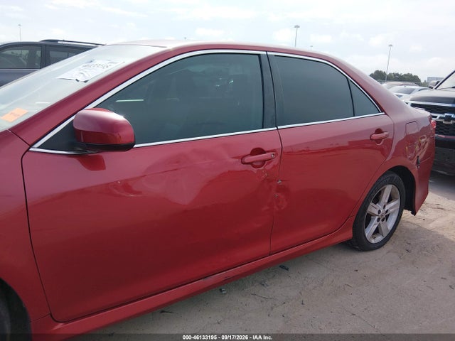Aukcja sprzedaży 2014 Toyota Camry Se, vin: 4T1BF1FK5EU726924, numer aukcji: 46133195